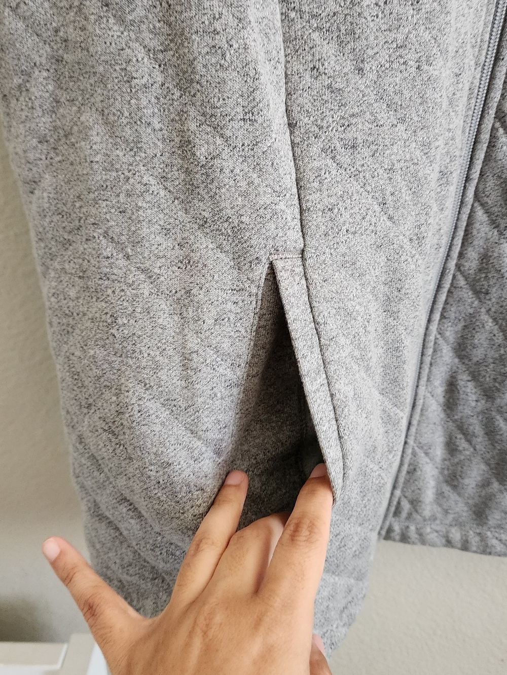 Gray Quilted Zip-Front Vest - Picture 3 of 8